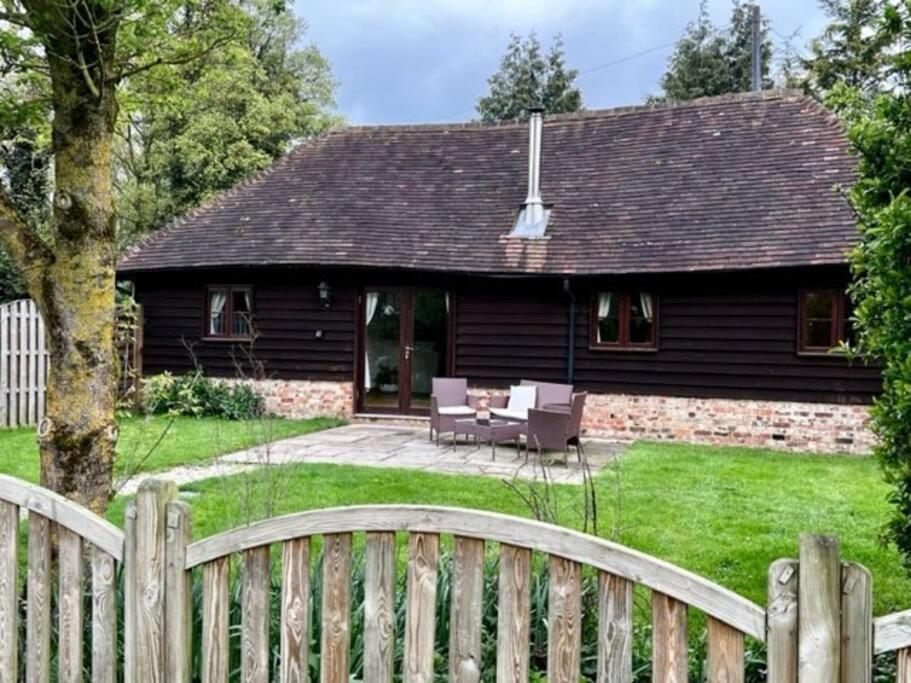 Charming Picturesque Cottage - Nr Tenterden & Rye, Pets Welcomed Rolvenden Εξωτερικό φωτογραφία